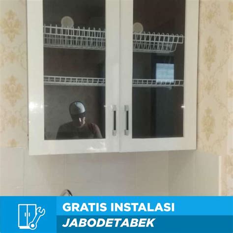Lemari Rak Piring Gantung : 9 Model Rak Piring Gantung Simpel Untuk