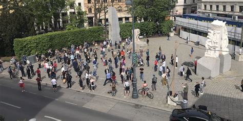 Die stadt leipzig hat drei für den 1. So wird am 1. Mai demonstriert - fm4.ORF.at