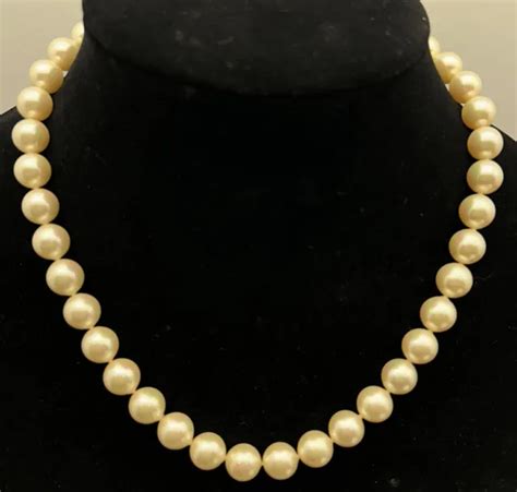 VINTAGE SIGNED MAJORICA Faux Pearl Necklace Vermeil Clasp Safety Chain