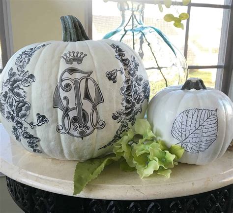 (though roasting those scooped out pumpkin seeds is a fun and tasty halloween tradition.) this year, ditch the pumpkin carving kit entirely and make one of these stunning diy painted pumpkins instead. DIY Painted Pumpkin Ideas with Decoupage