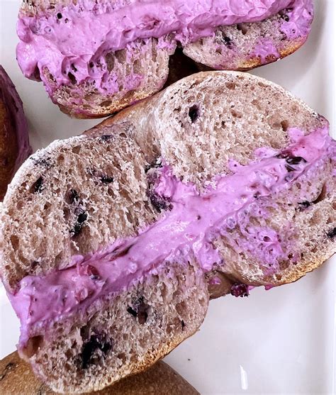Blueberry Bagel Filled With Blueberry Cream Cheese Tiktok Popular Recipes