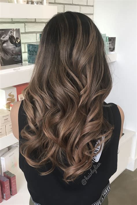 Find your favorite color before hitting the salon. Asian balayage ombré. | Liukuvärjätyt hiukset, Hiusideoita ...