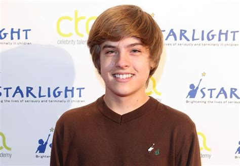 Dylan Sprouse Nude Photos Leak On Twitter I D Be A Fool Not To Own Up
