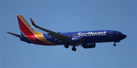 Southwest Flight Attendants Catch Pilots Live Streaming Passengers In Bathroom