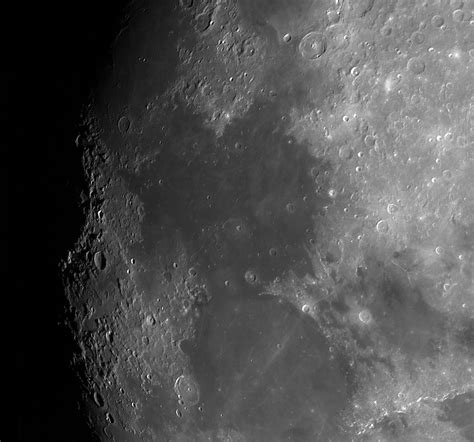 Petits Morceaux De Lune Pour Finir Au C8 Du 2 Mars Astrophotographie