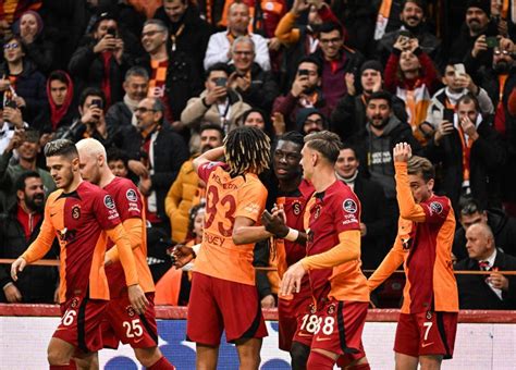 G Saray Da Hesaplar Tutmadi Galatasaray Da Beklenmedik Hesap Web