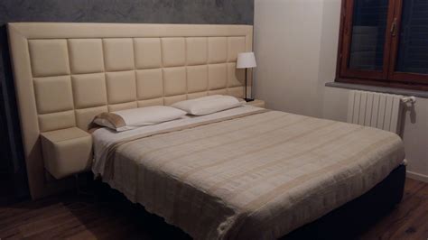 Divano letto estraibile letto a scomparsa matrimoniale sofa bed hide a bed. letto con spalliera in pelle - Mazzinghi Arredamento Prato