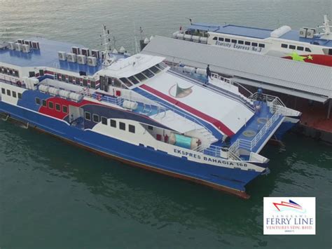 Dari penang, wisatawan dapat menggunakan kapal ferry ke langkawi dengan harga tiket mulai rp269.821 per orang. Perkhidmatan Feri Pulau Langkawi Ke Kuala Perlis ...