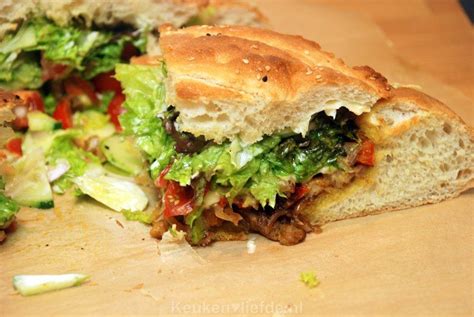 Gevuld Turks brood met shoarma