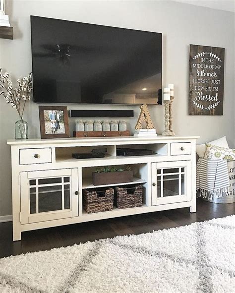Desain meja tv minimalis karya arta interior sumber karyaartainterior.com. √ 30+ Model Meja TV Minimalis, Desain Modern & Harga ...