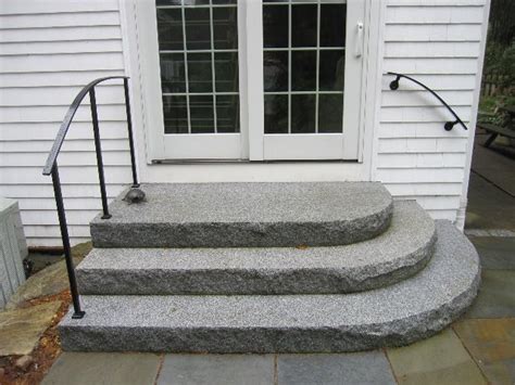 Semi Circular Front Steps Rounded Granite Steps Allow Travel In Two