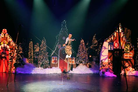 Christmas Circus Circus Acts For Hire Christmas Themed