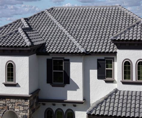 3679 Eagle Roofing Grey Exterior House Colors Dream House Exterior