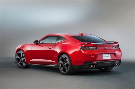 2016 chevrolet camaro ss hot issues cars according to rumors circulating, car designers have been busy in preparing cars chevrolet camaro, 2016. Two New 2016 Chevy Camaro SS Concepts Coming to SEMA ...
