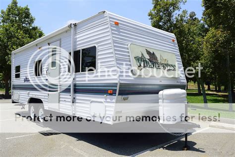 1999 Wilderness Northwest 24c Tandem Immaculate Loaded Inspected 125