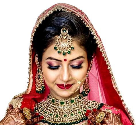 Best Makeup Artist For Pre Wedding Shoot In Hyderabad