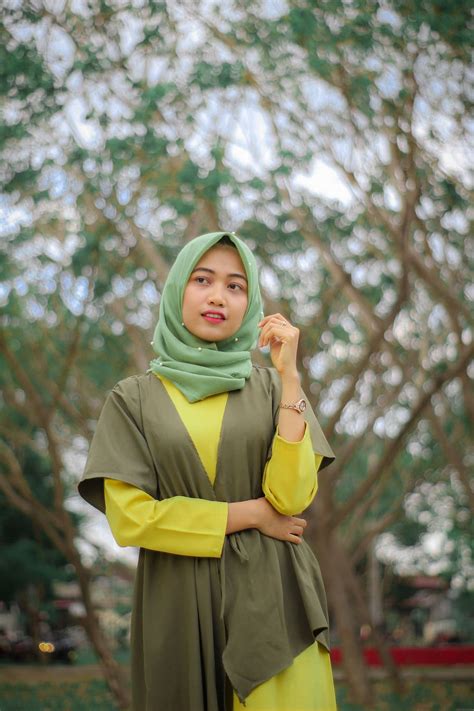 Hd Wallpaper Hijab Model Indonesia Women Girl Asia Beauty Front