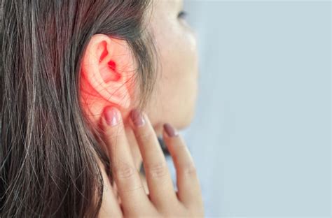 Zapalenie ucha Jakie są objawy choroby Leczenie