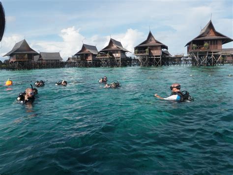 In the 1990s, it first became popular to divers due to its proximity to sipadan island. Unschooling Homeschool: Snorkelling @Mabul Island, Sabah ...