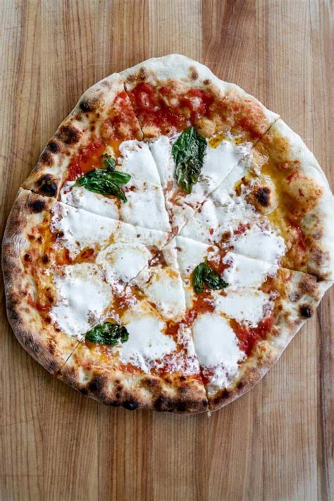 Perfect Margherita Pizza Recipe 3 Female Foodie