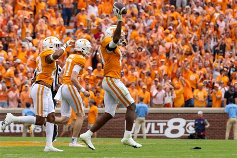 Tennessee Beats Alabama On Final Play In High Scoring Thriller