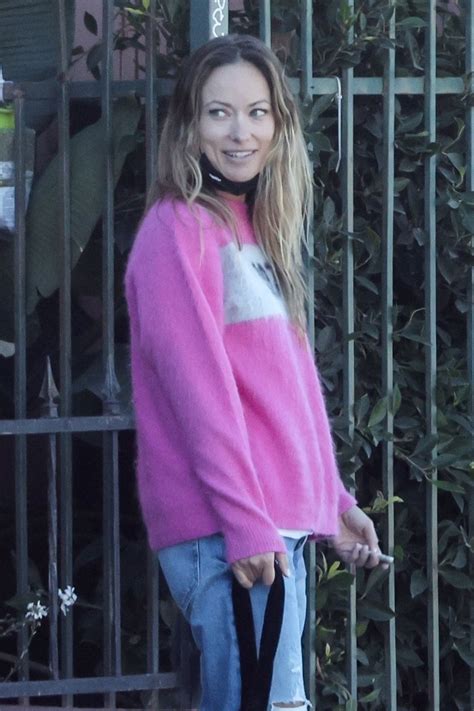 Olivia Wilde In A Pink Sweater And Jeans At Bacari Bar In Silver Lake 12 11 2021 • Celebmafia