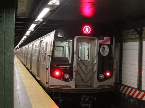 Man Died After Being Hit By N Train Near Sunset Park Nypd Says Sunset Park Ny Patch
