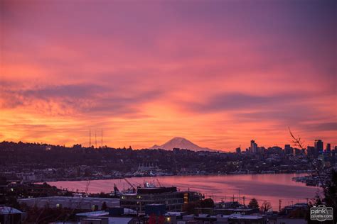 Sunrise In Seattle Was The Best One This Year Oc 6016x4016