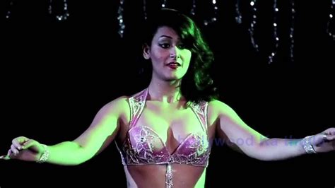 Meher Maliks Hot Belly Dance Video Goes Viral On The Internet Youtube