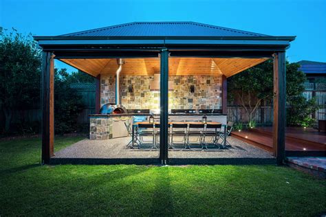Building The Dream Outdoor Kitchen