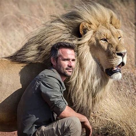 Meet The Lion Whisperer🦁 Kevin Richardson Assists In Running A