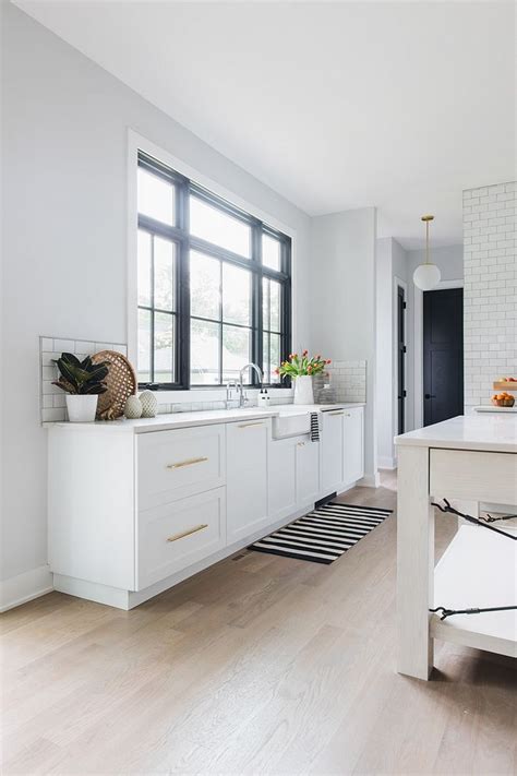 The builder uses timberlake cabinets, and apparently there is a new type of cabinet called duraform. Kitchen with no upper cabinets No upper cabinets on ...
