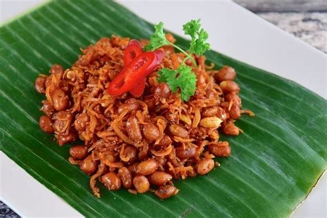 Saya dikenalkan oleh sahabat saya @tomo saking demennya, pasca psbb yang pertama kami langsung pesan dan ambil langsung. Tempe Orek Untuk Bayi : Jual Dijual Kering Tempe Orek ...