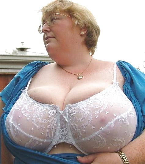 Mature Breasts In Bra Hot Sex Picture