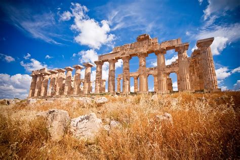 7 Stunning Ancient Sights In Sicily