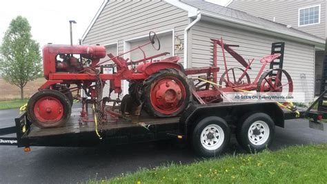 1948 B F Avery Model V Tractor