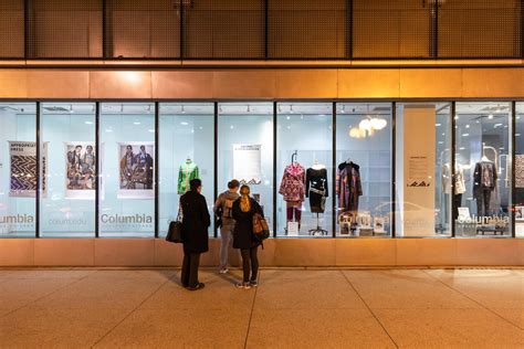 Columbia College Chicagos Window Fashion Exhibit On Michigan Avenue