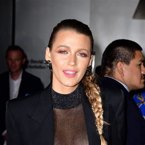Blake Lively S Disco Curls Feel Like A Party