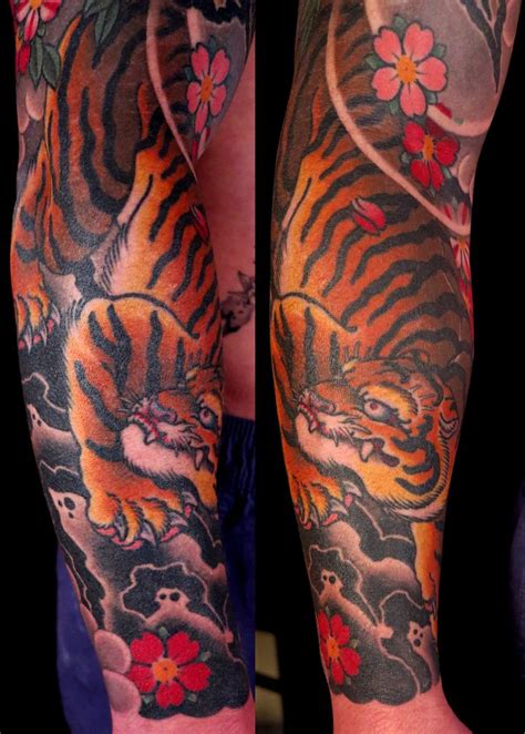 Amazing japanese tiger tattoo design. Japanese tiger, Sleeve tattoos, Tattoos
