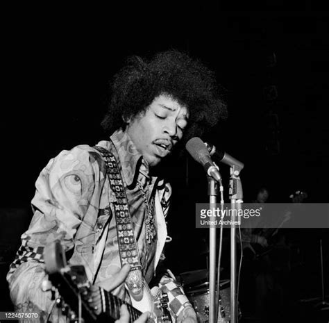 Jimi Hendrix Experience London 1967 Photos And Premium High Res