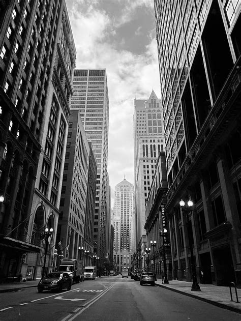 Black And White City Chicago Black And White Hd Phone Wallpaper Peakpx