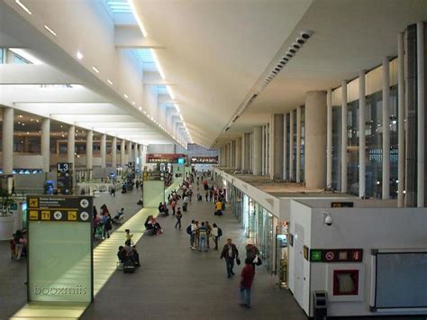 Terminal 2 Del Aeropuerto Internacional Benito Juárez De La Ciudad De
