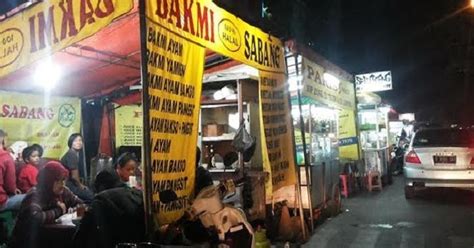 Untuk memudahkan analisa kenapa j&t lebih cepat daripada jne, maka saya sajikan gambar alur kerja sistem pengiriman j&t yang diolah dari berbagai sumber. Jalan Sabang Wisata Kuliner Malam di Jakarta - Pay To Pennies