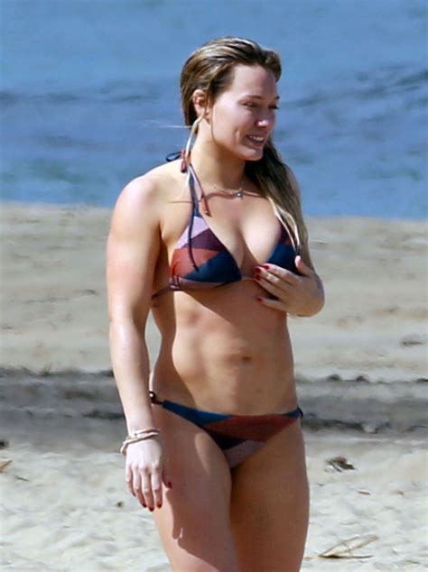 Hilary Duff In Bikini On The Beach In Hawaii 12312016 Hawtcelebs