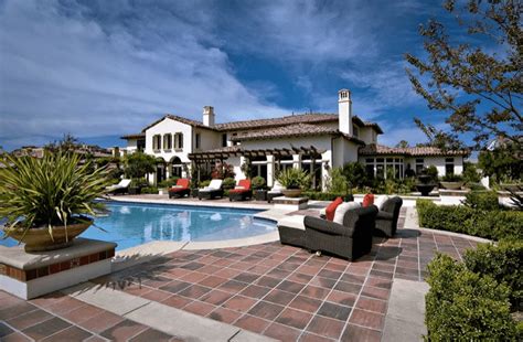 Can you imagine the divine design and luxury comfort of beautifu. Khloe Kardashian's Calabasas Home ($7.2 Million)