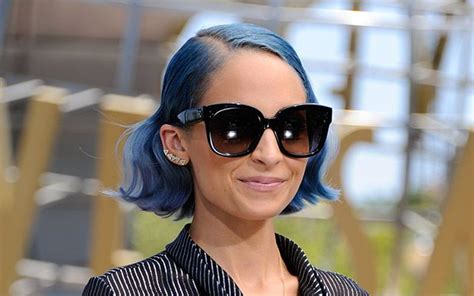 Tips For Achieving Bright Blue Hair Like Nicole Richie
