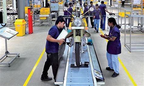 Find the best second hand bikes price in chennai! See How Royal Enfields Are Made in Oragadam - autoevolution