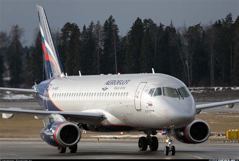 Sukhoi Ssj 100 95b Lr Superjet 100 Rrj 95b Aeroflot Aviation