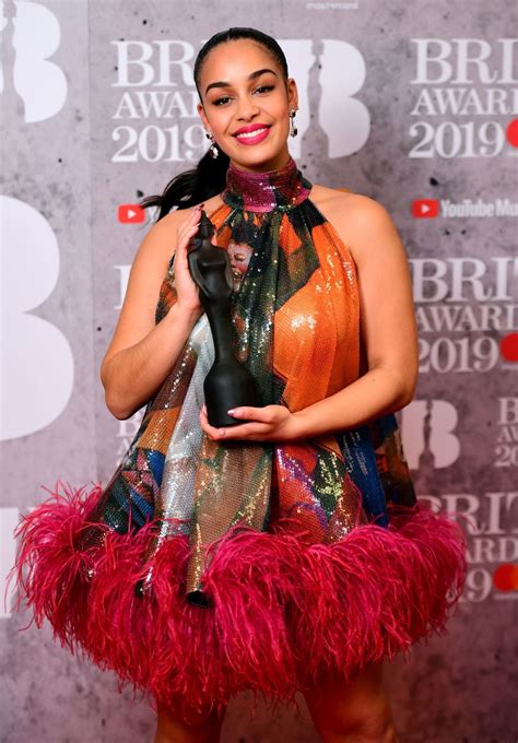 Jorja Smith Dedicates Brit Award To ‘girls And Women As She Wins