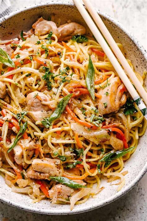 Easy Chicken Chow Mein Recipe Ready In 25 Minutes